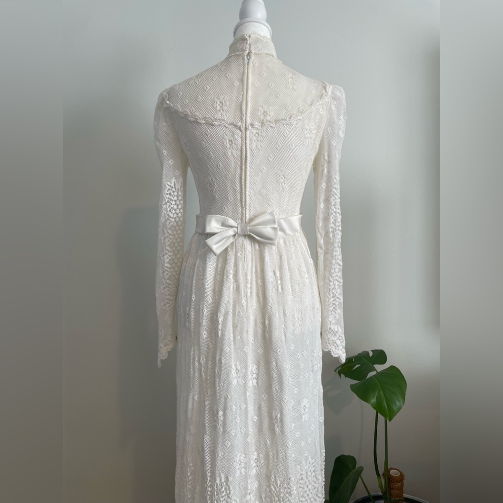 Vintage 60s/70s Prairie/Cottagecore/Boho High Neck Wedding/Formal Maxi Dress - Picture 6 of 9
